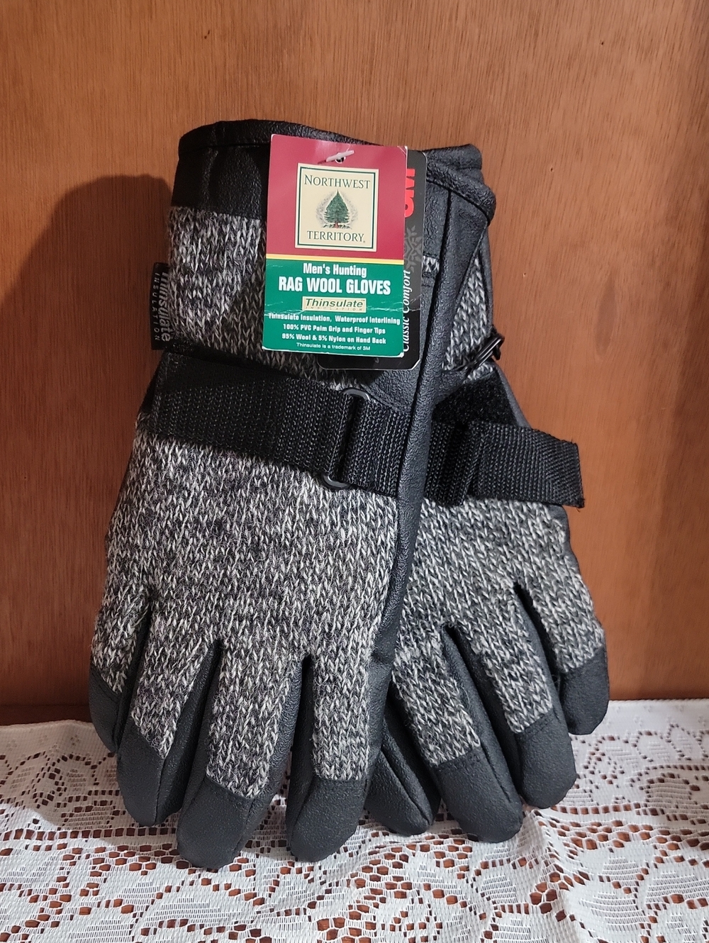Northwest Territory Men's Gray and Black Rag Wool Hunting Gloves